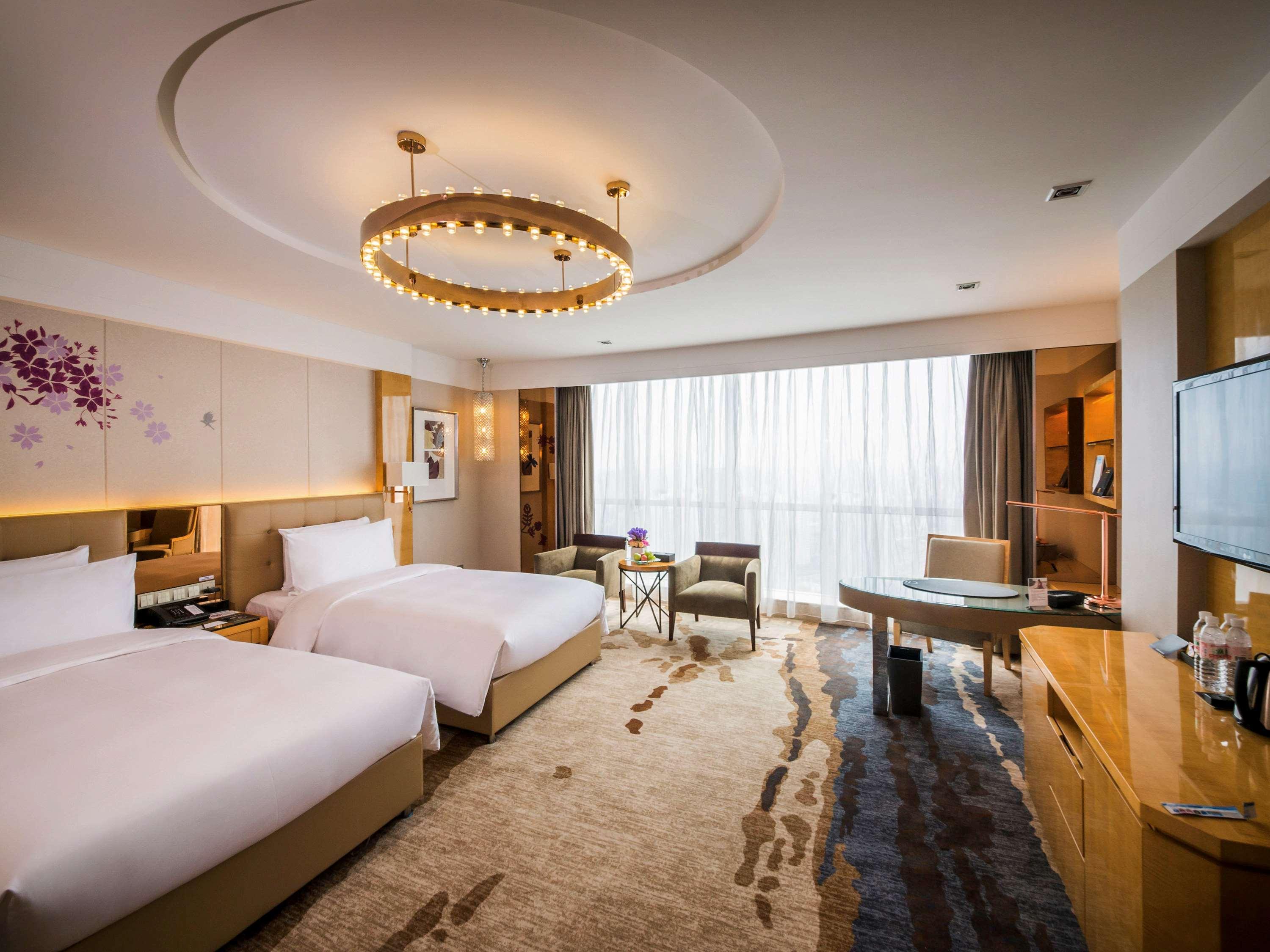 Pullman Linyi Lushang Exterior foto