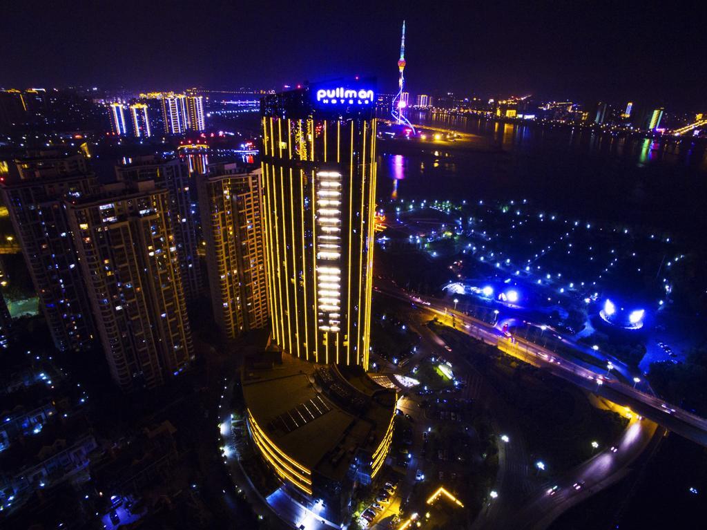 Pullman Linyi Lushang Exterior foto